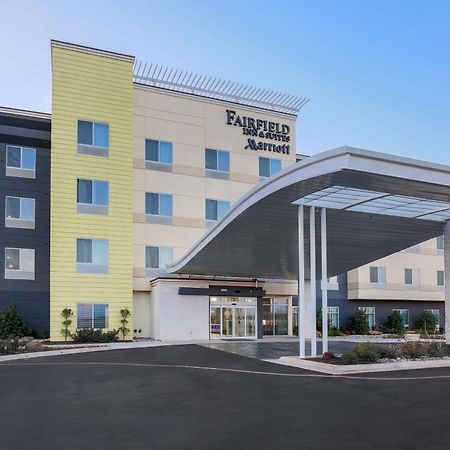 Fairfield Inn & Suites By Marriott Wichita Falls Northwest Екстериор снимка